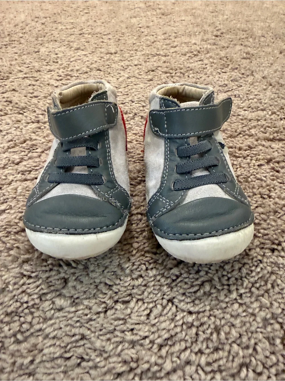 Old Soles high pave Gray Suede Baby Sneakers Red Heel baby walker shoes size 3